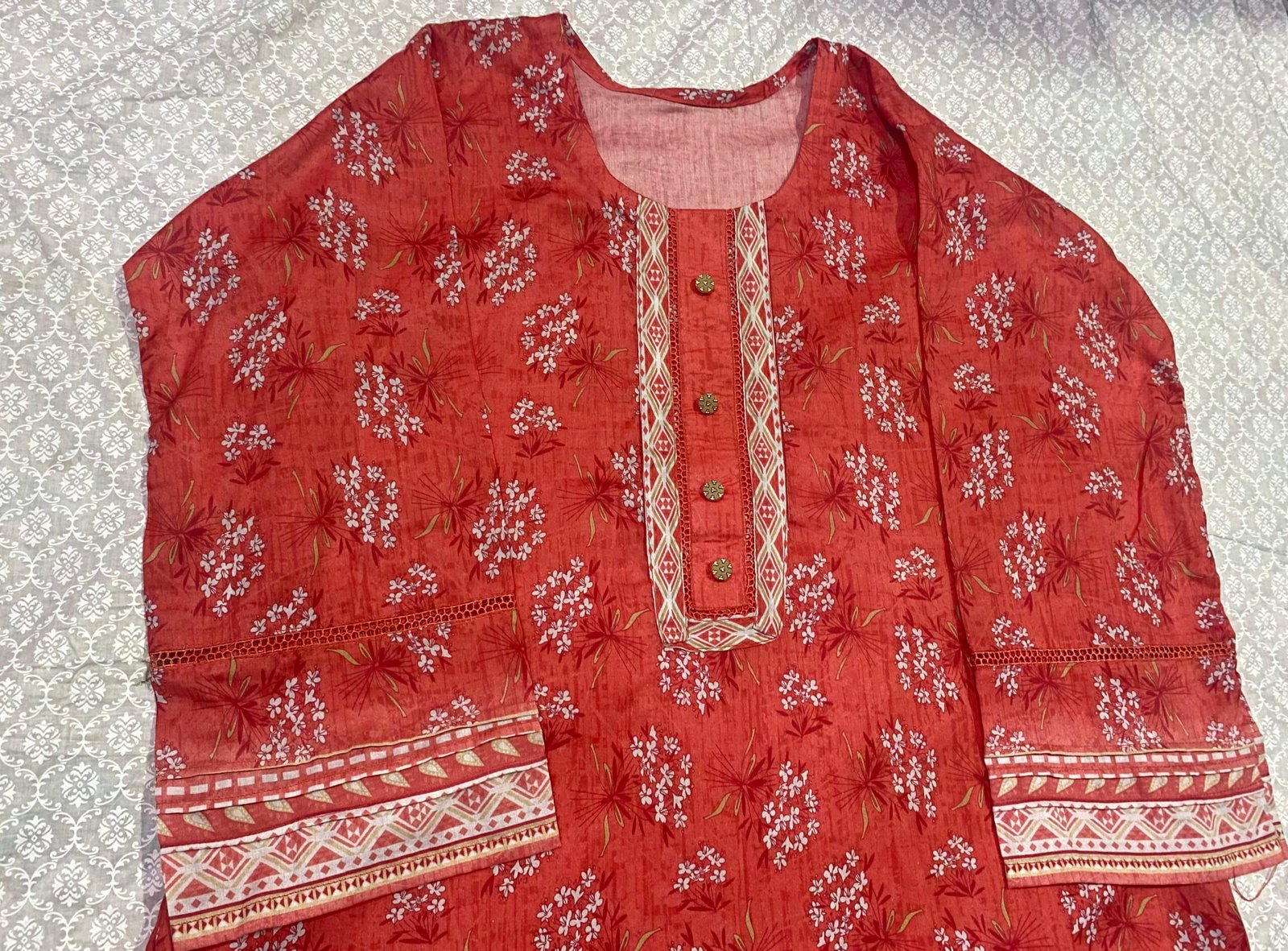 2 pc stitched lawn Branded Dress-708 - Image 3